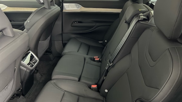 Used Volvo EX90 2025 for sale - 76018257: Photo 32