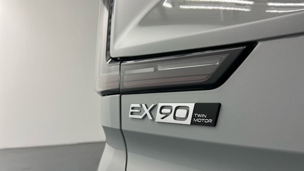 Used Volvo EX90 2025 for sale - 76018257: Photo 38