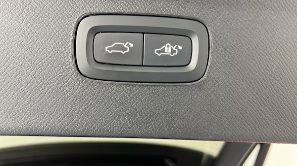 Used Volvo XC90 2020 for sale - 76276687: Photo 33