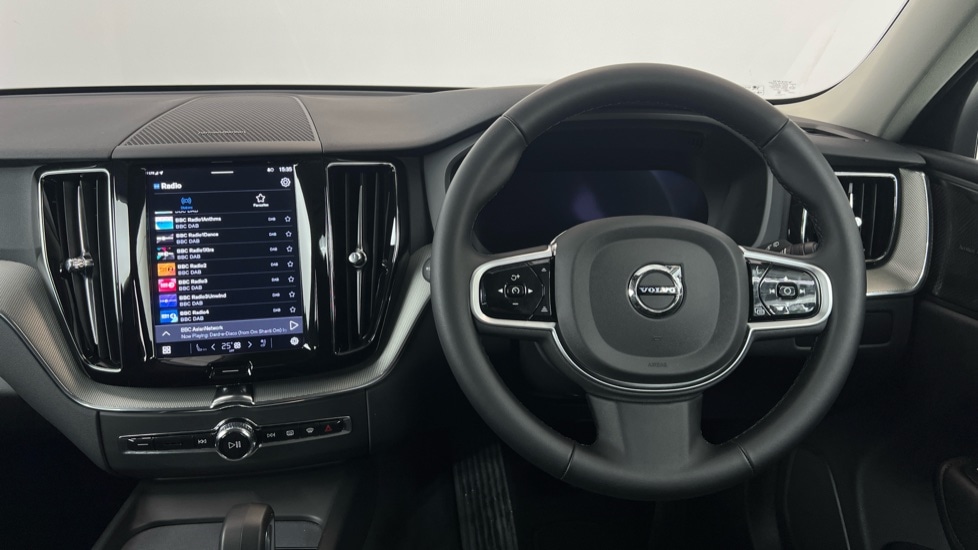 Used Volvo XC60 2025 for sale - 77261608: Photo 10