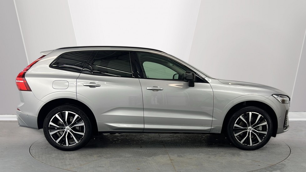 Used Volvo XC60 2025 for sale - 77261608: Photo 3