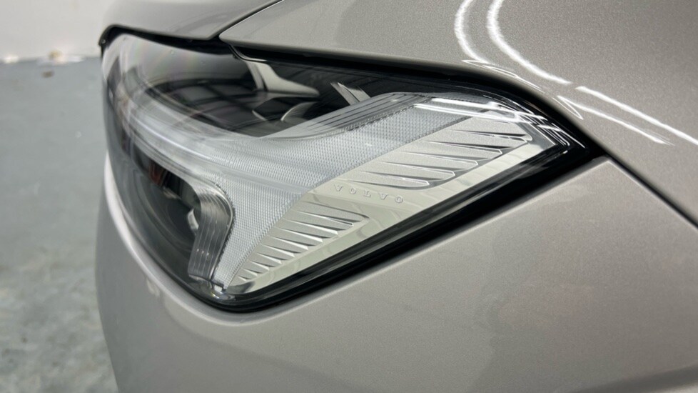 Used Volvo XC60 2025 for sale - 77261608: Photo 42