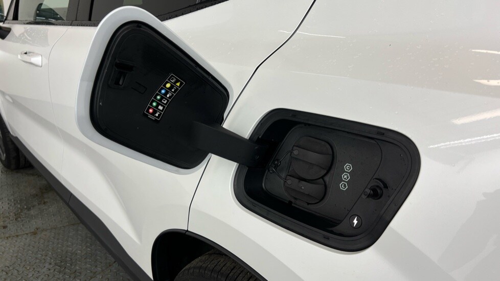 Used Volvo EX30 2024 for sale - 77186331: Photo 15