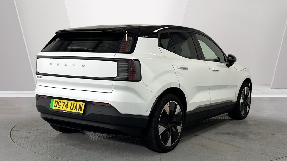 Used Volvo EX30 2024 for sale - 77186331: Photo 2