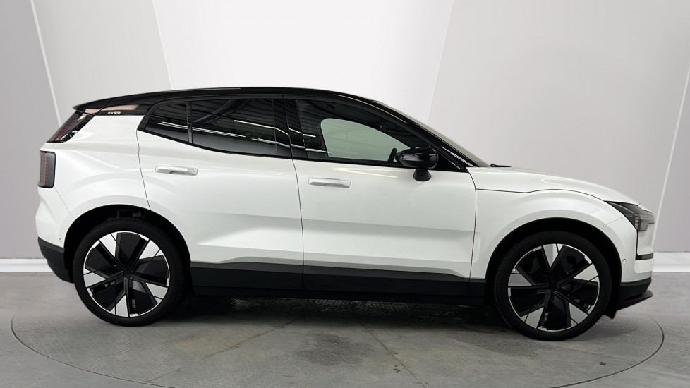 Used Volvo EX30 2024 for sale - 77186331: Photo 3