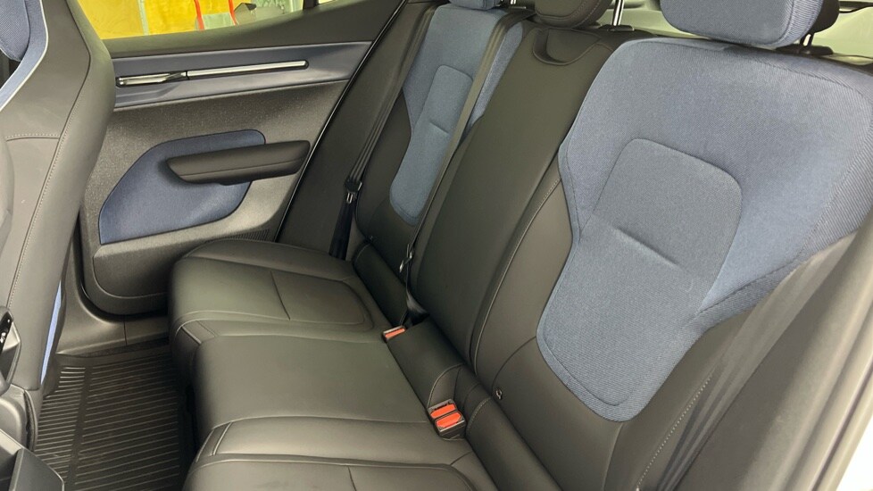 Used Volvo EX30 2024 for sale - 77186331: Photo 40