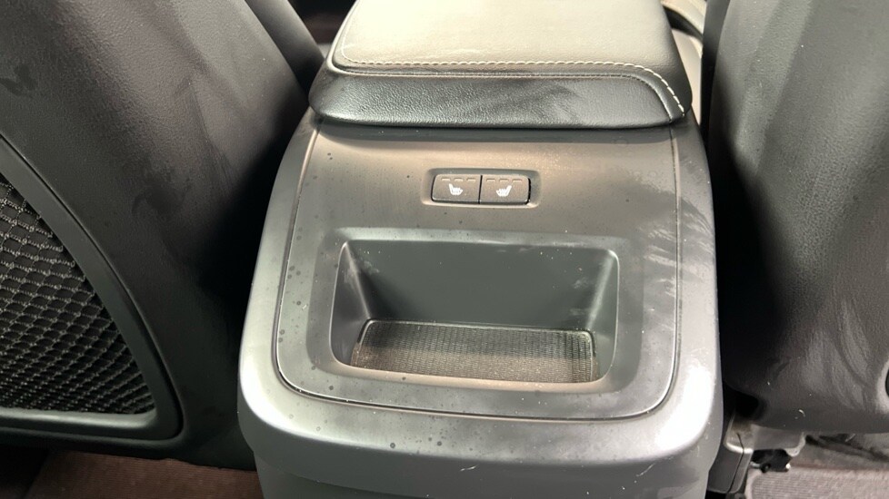 Used Volvo XC60 2023 for sale - 77560653: Photo 37