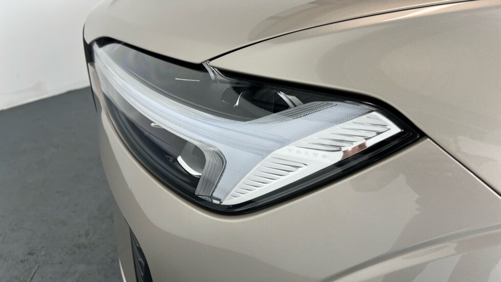 Used Volvo XC60 2023 for sale - 77560653: Photo 47