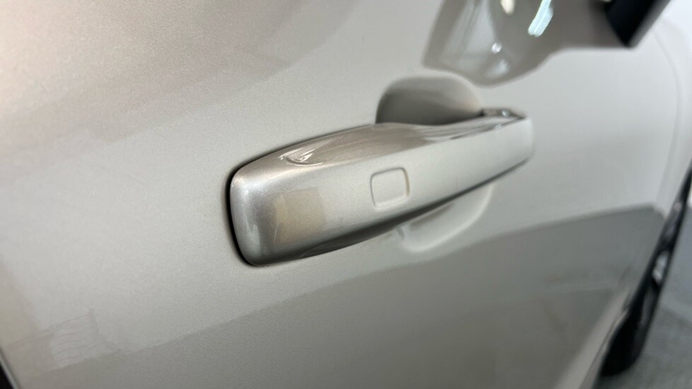 Used Volvo XC60 2023 for sale - 77560653: Photo 50