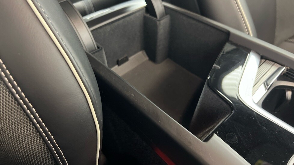 Used Volvo XC60 2023 for sale - 77560653: Photo 57