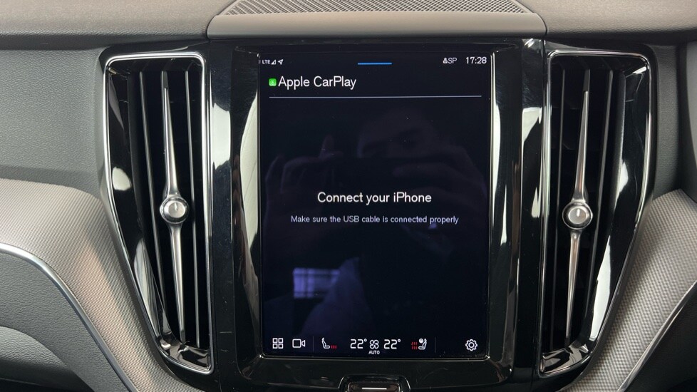 Used Volvo XC60 2023 for sale - 77560653: Photo 62