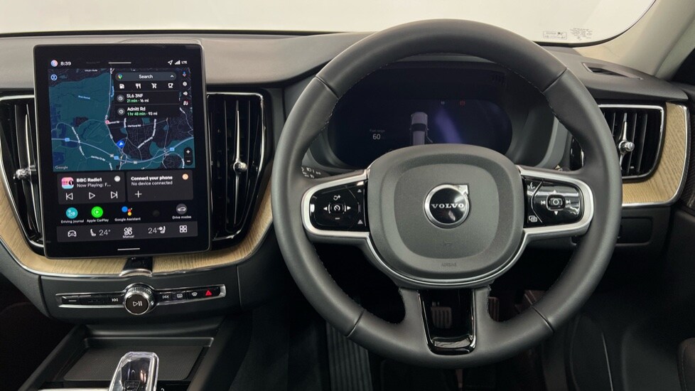Used Volvo XC60 2025 for sale - 77740069: Photo 10