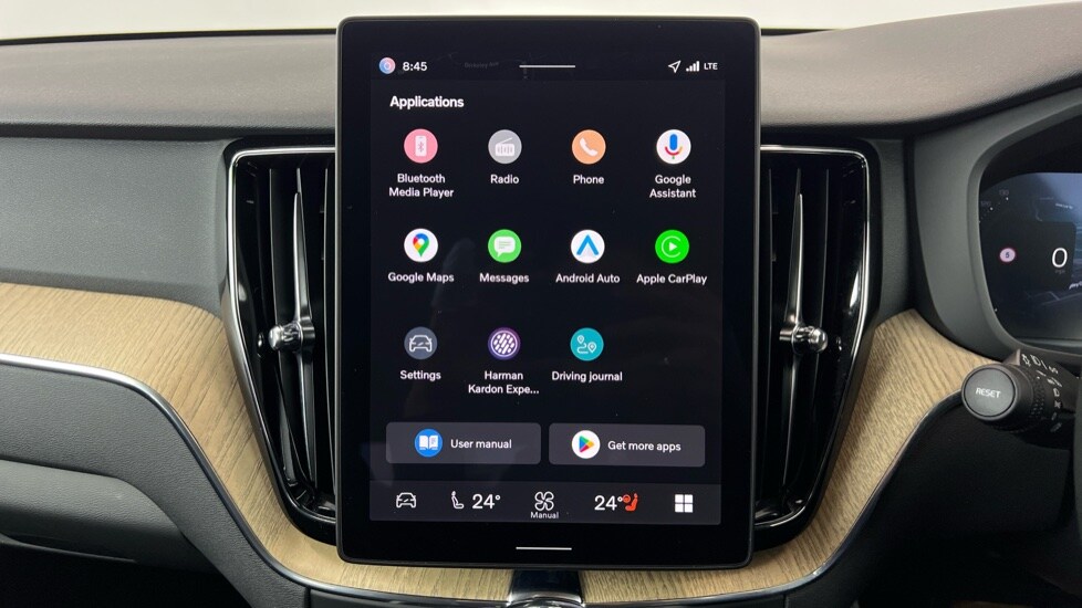 Used Volvo XC60 2025 for sale - 77740069: Photo 12