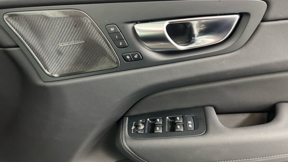 Used Volvo XC60 2025 for sale - 77740069: Photo 29