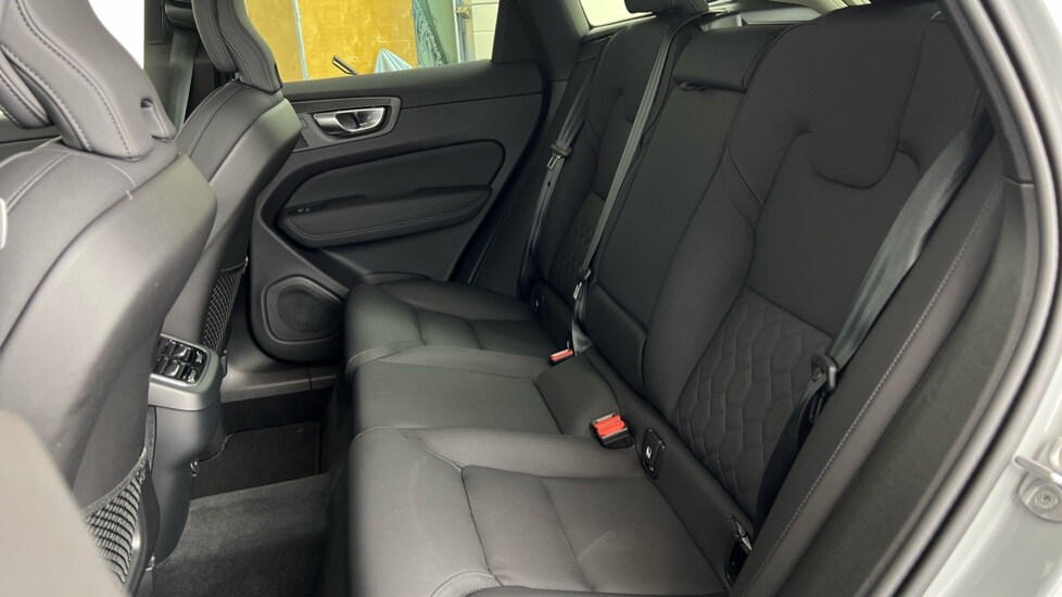 Used Volvo XC60 2025 for sale - 77740069: Photo 33