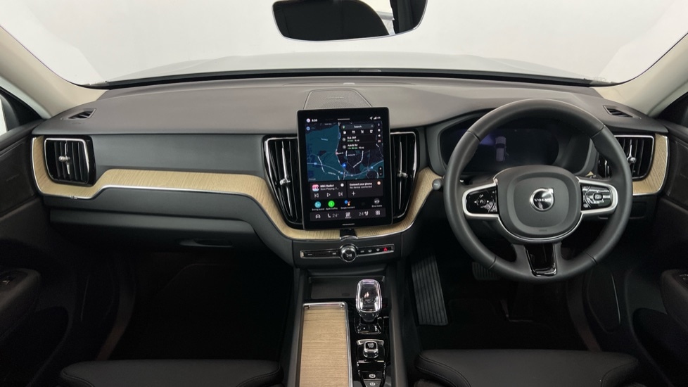 Used Volvo XC60 2025 for sale - 77740069: Photo 5