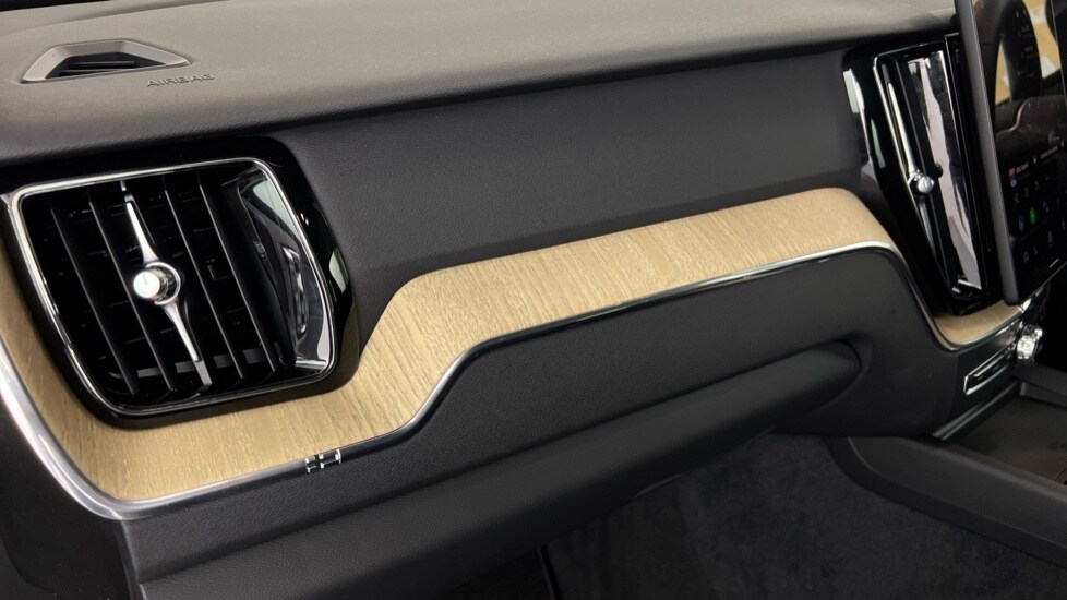 Used Volvo XC60 2025 for sale - 77740069: Photo 51