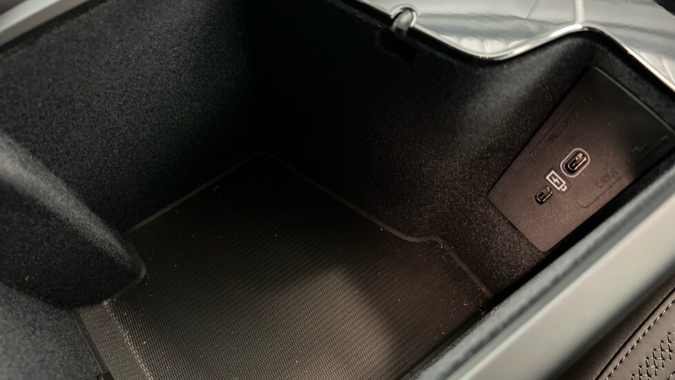 Used Volvo XC60 2025 for sale - 77740069: Photo 58