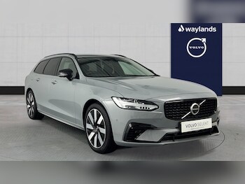 2025 - 2.0 T6 [350] PHEV Plus Dark 5dr AWD Auto