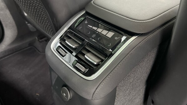 Used Volvo XC90 2025 for sale - 76015189: Photo 37