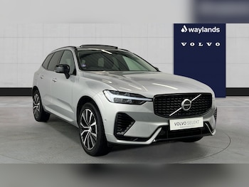 Used Volvo XC60 2023 for sale - 78270076: Photo