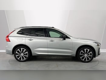 Used Volvo XC60 2023 for sale - 78270076: Photo