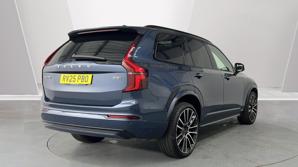 Used Volvo XC90 2025 for sale - 78186979: Photo 2