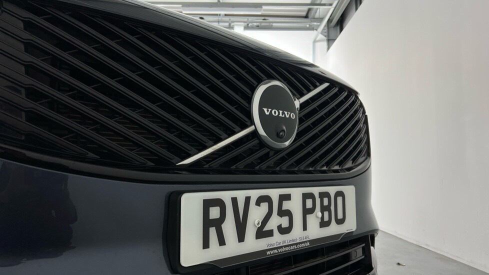 Used Volvo XC90 2025 for sale - 78186979: Photo 41