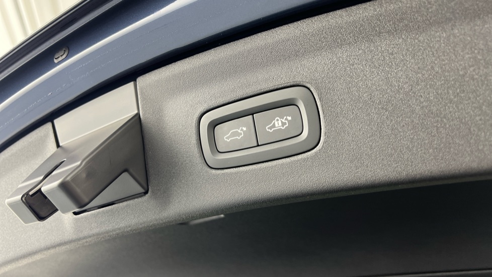 Used Polestar Polestar 2 2025 for sale - 77092499: Photo 30