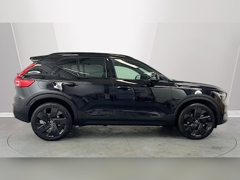 Used Volvo XC40 2025 for sale - 77031423: Photo