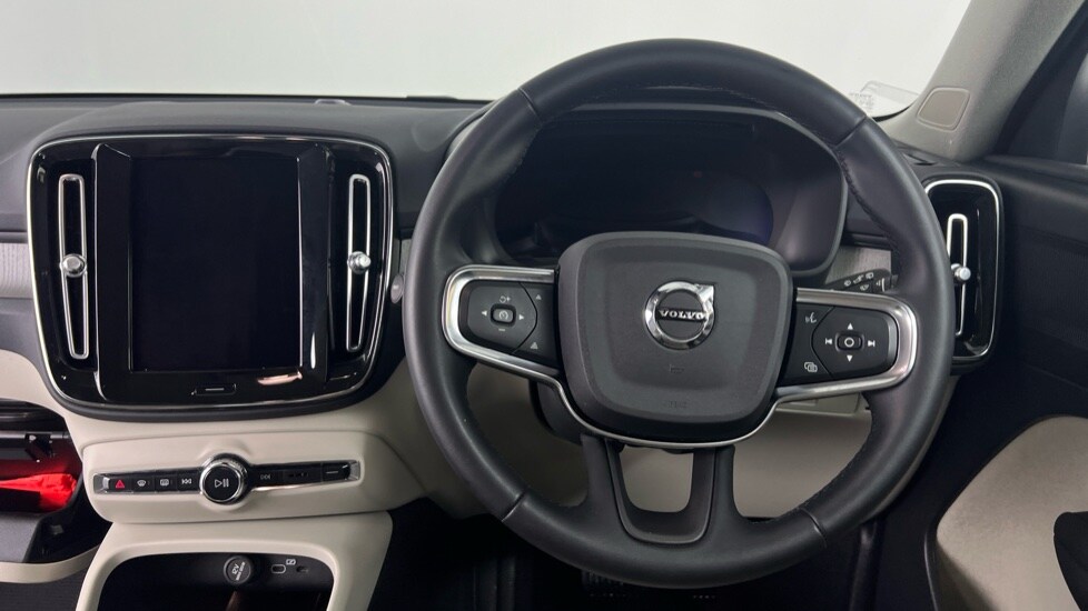 Used Volvo XC40 2022 for sale - 77855748: Photo 10