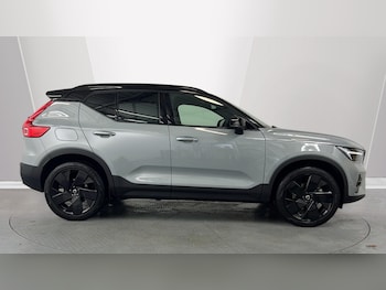 Used Volvo XC40 2025 for sale - 77321409: Photo