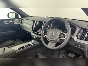 Used Volvo XC60 2025 for sale - 78811454: Photo