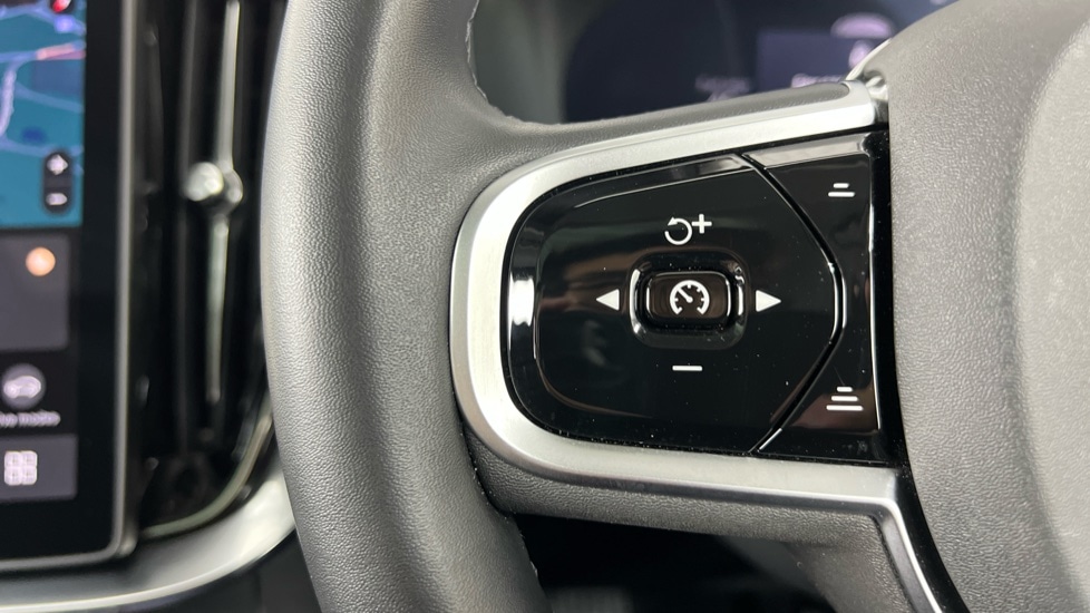 Used Volvo XC90 2025 for sale - 76691441: Photo 21