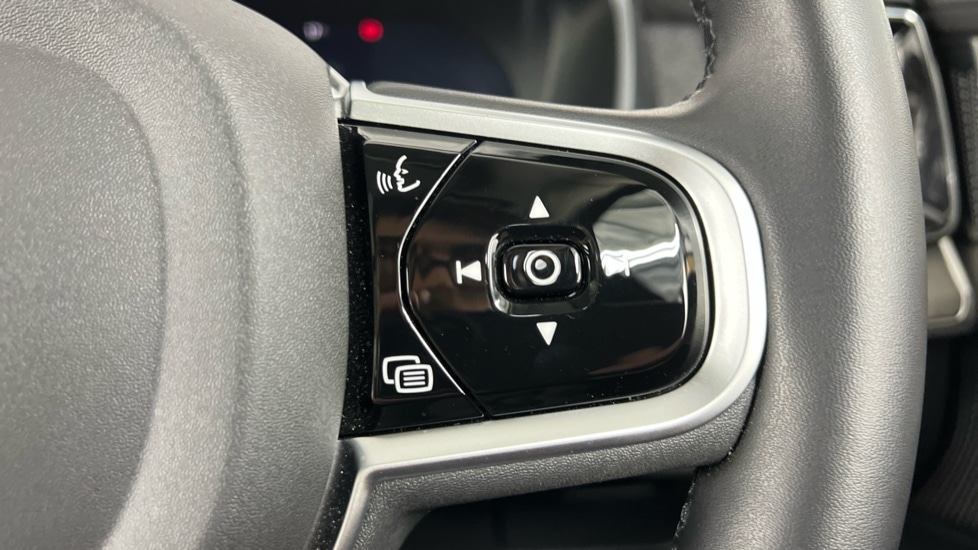 Used Volvo XC90 2025 for sale - 76691441: Photo 22