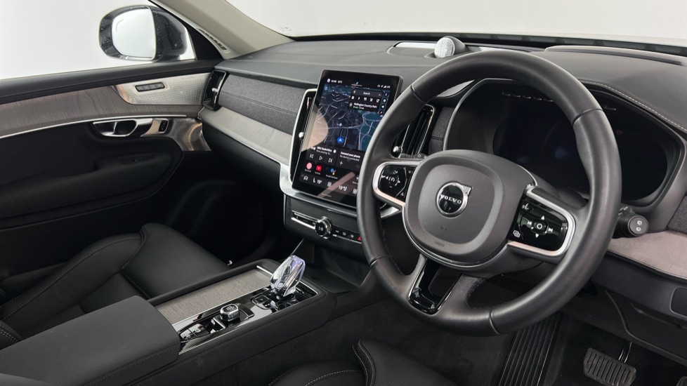 Used Volvo XC90 2025 for sale - 76691441: Photo 4