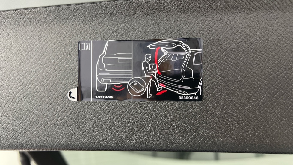 Used Volvo XC90 2025 for sale - 76691441: Photo 43