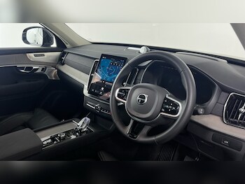 Used Volvo XC90 2025 for sale - 78381493: Photo