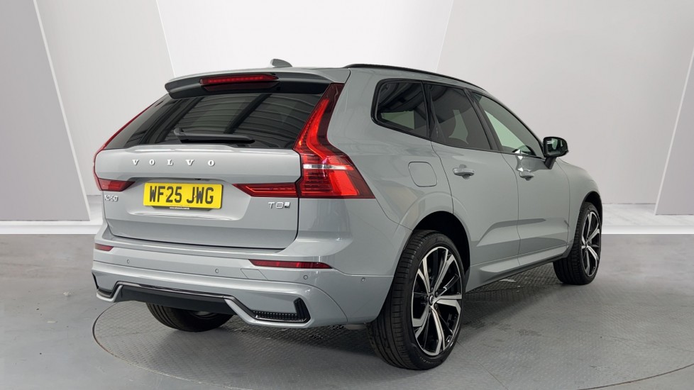 Used Volvo XC60 2025 for sale - 76062138: Photo 2
