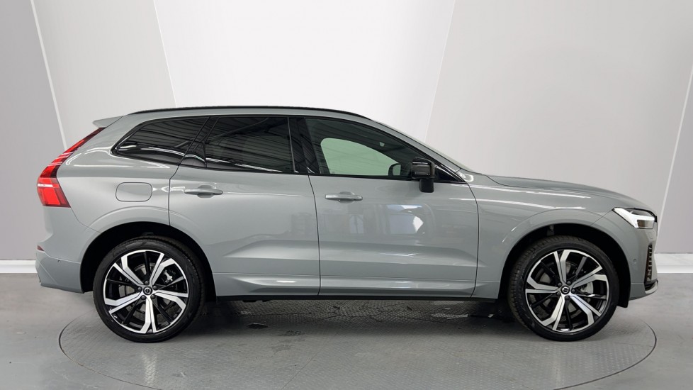 Used Volvo XC60 2025 for sale - 76062138: Photo 3