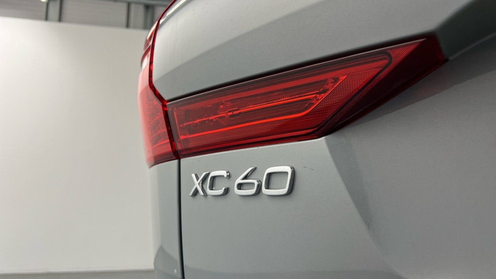 Used Volvo XC60 2025 for sale - 76062138: Photo 37