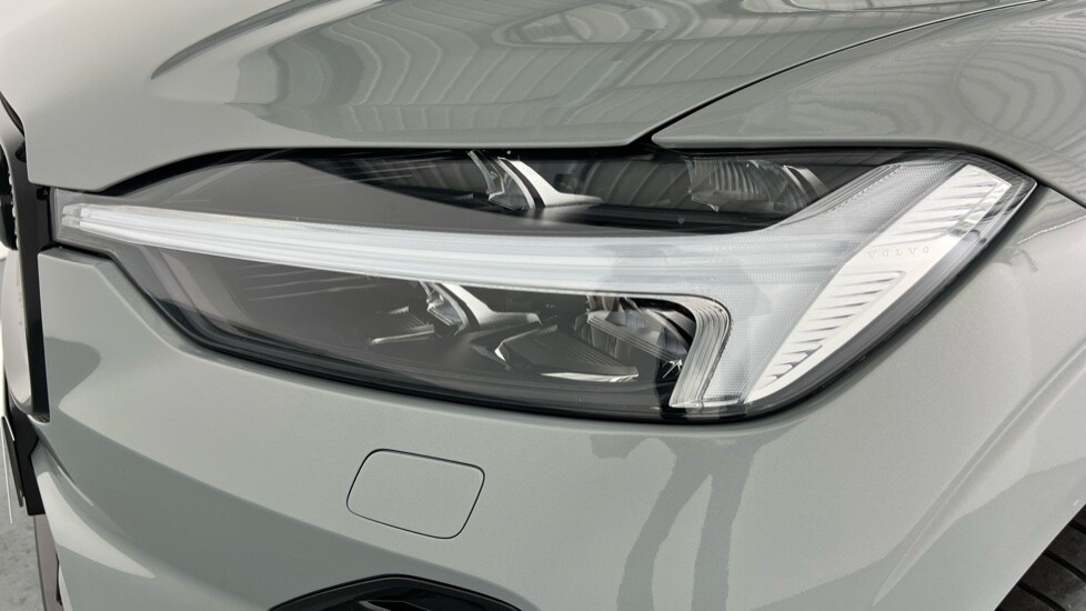 Used Volvo XC60 2025 for sale - 76062138: Photo 50