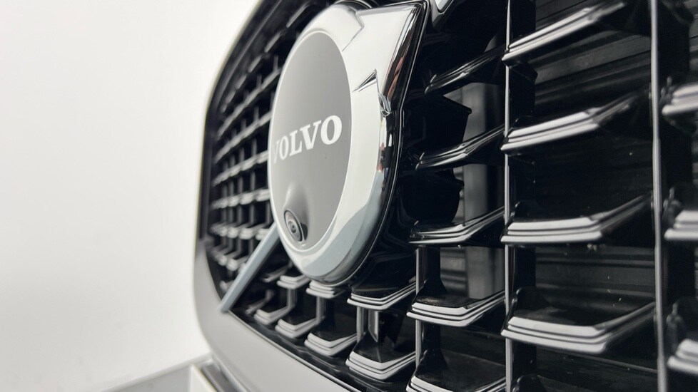 Used Volvo XC60 2025 for sale - 76062138: Photo 53