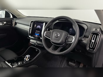 Used Volvo XC40 2026 for sale - 78478745: Photo