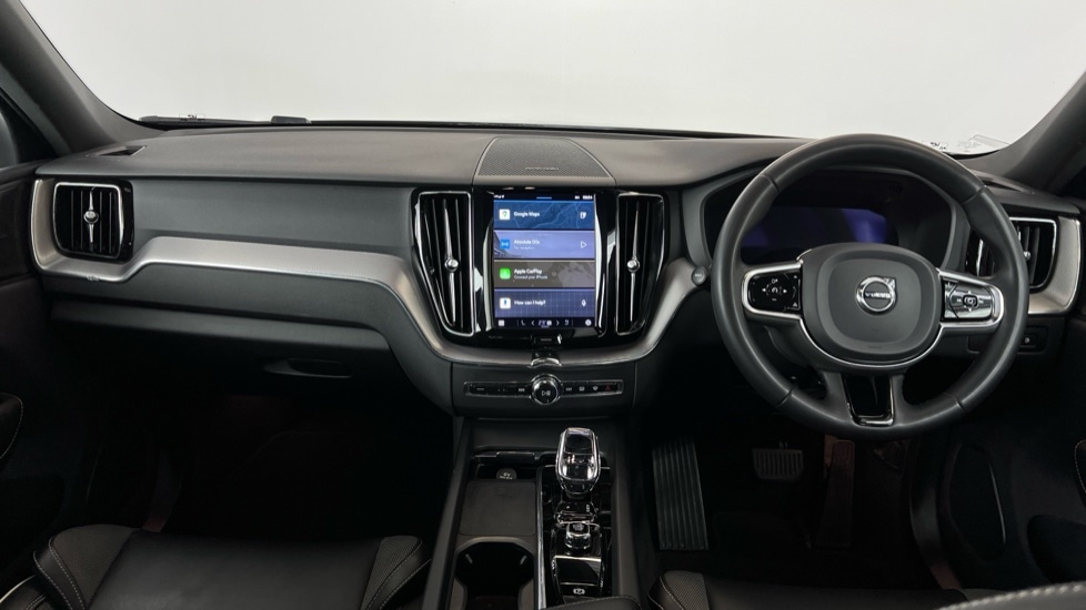 Used Volvo XC60 2022 for sale - 76672595: Photo 5