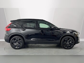 Used Volvo XC40 2025 for sale - 78117890: Photo