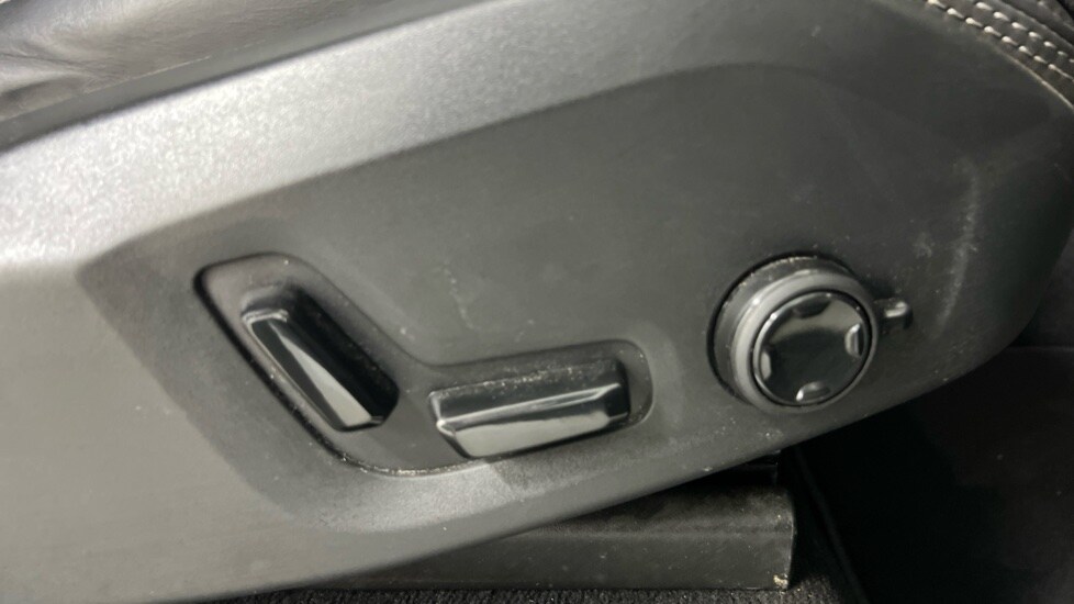 Used Volvo XC90 2025 for sale - 78172720: Photo 29