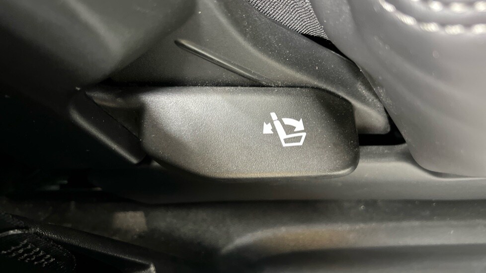 Used Volvo XC90 2025 for sale - 78172720: Photo 47