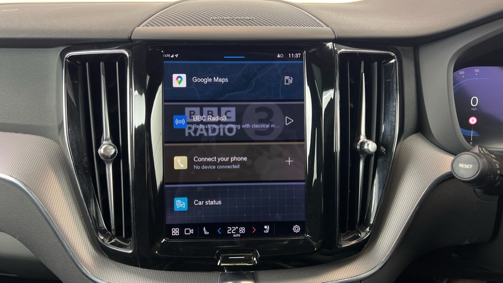 Used Volvo XC60 2022 for sale - 77025398: Photo 15