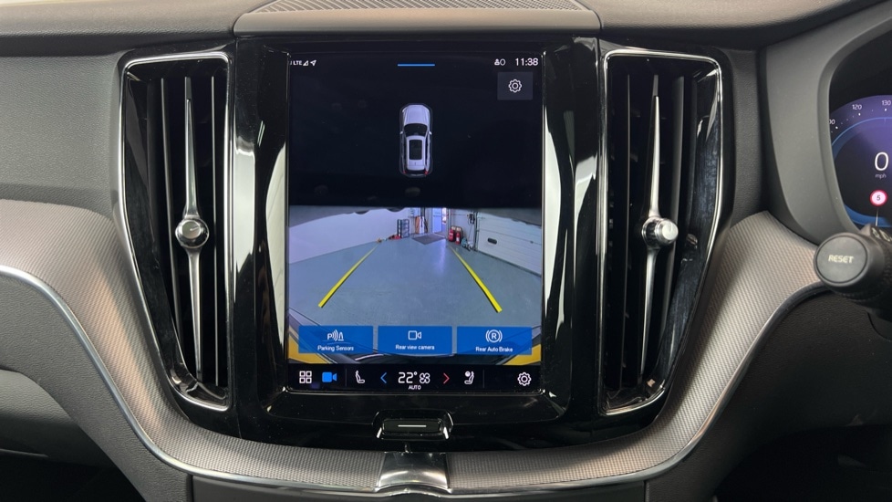 Used Volvo XC60 2022 for sale - 77025398: Photo 17